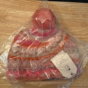 Trendy Knit Women's Hat - Pink and Orange
